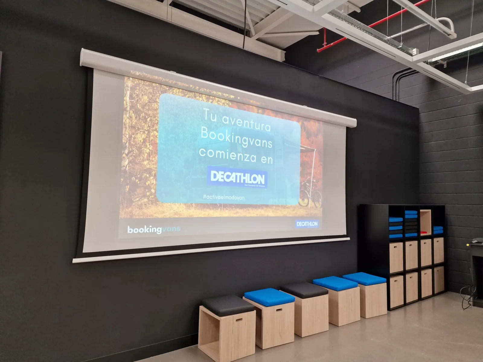 Evento de Bookingvans en Decathlon San Fernando