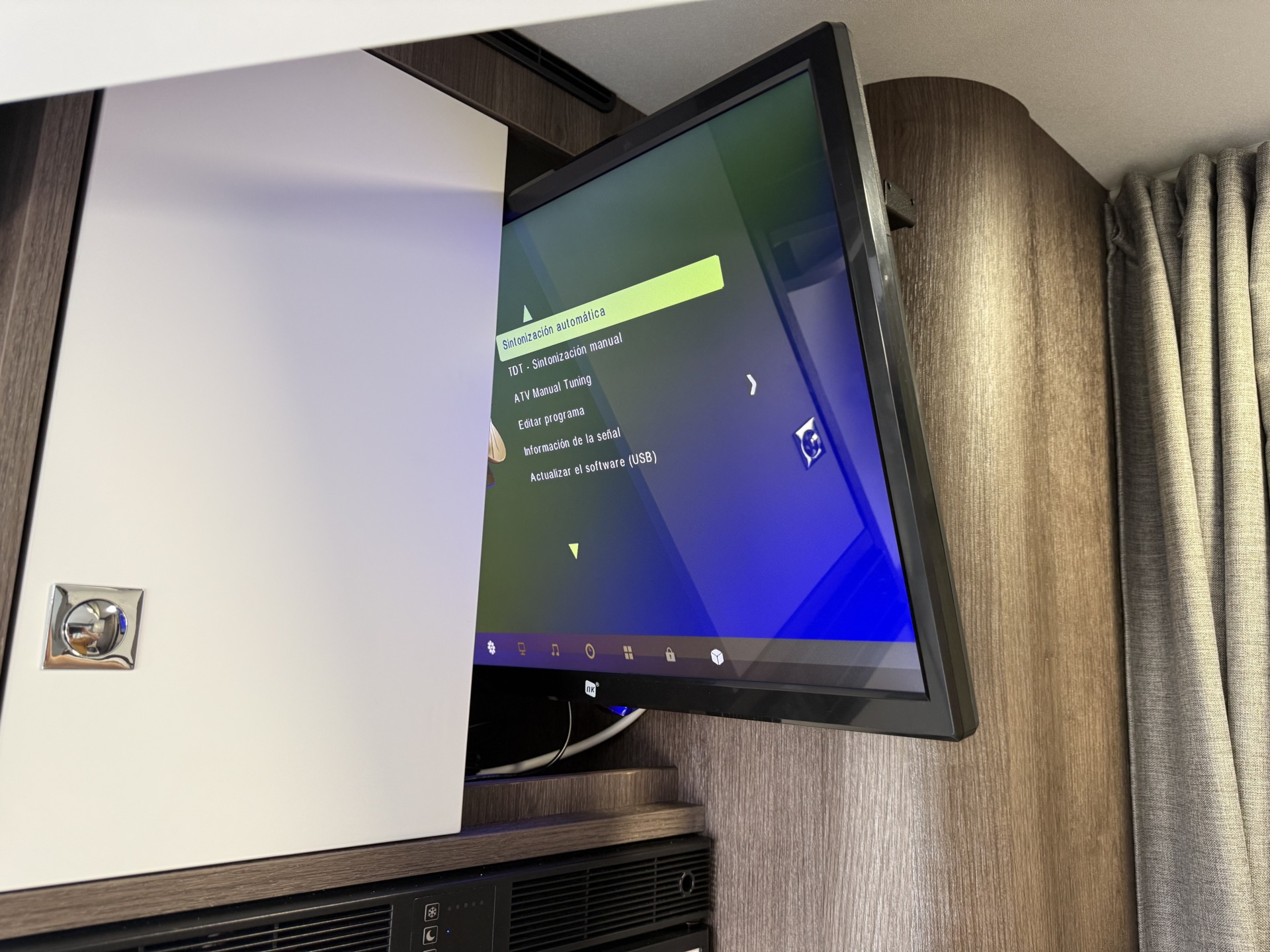 Benimar Tessoro 495Up, foto 10 de 12