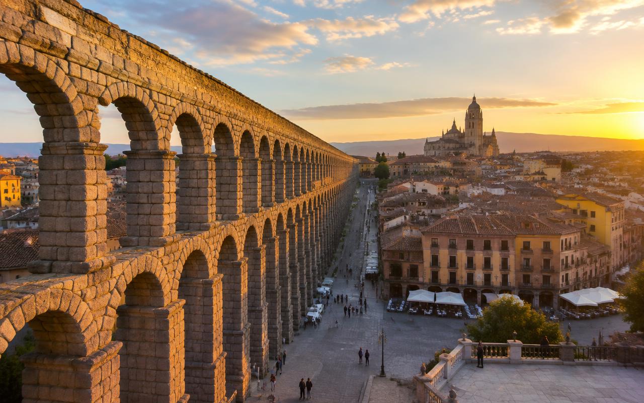 Segovia, La Granja y Pedraza