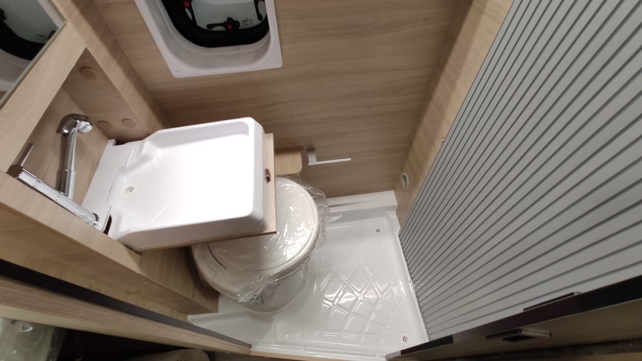 camper C.I KYROS 4 EVO